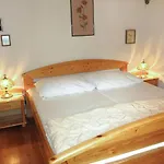 Διαμέρισμα Kunzhof-5 By Interhome *