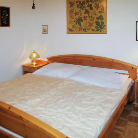 Apartment Kunzhof-5 By Interhome